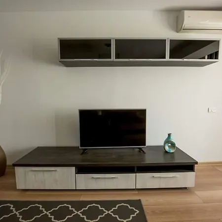 Paradis Exotic Apartment Mamaia